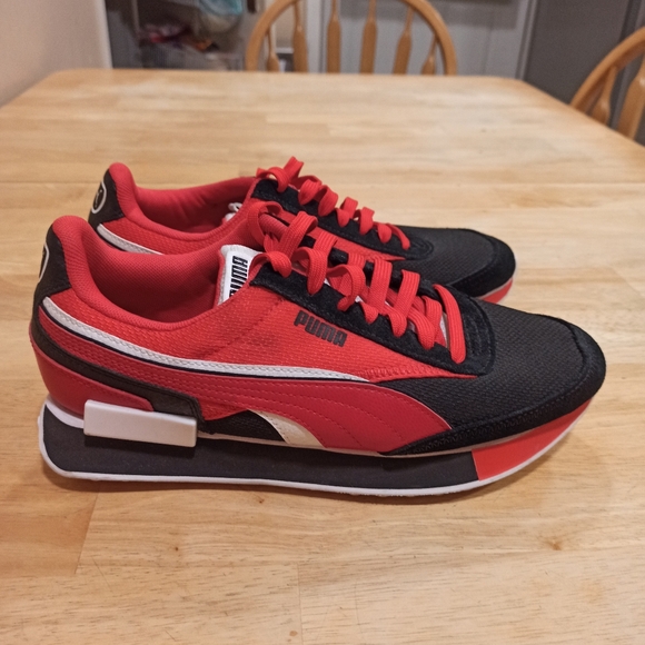 PUMA Future Rider Double Red/White/Black - Men's Size 7.5